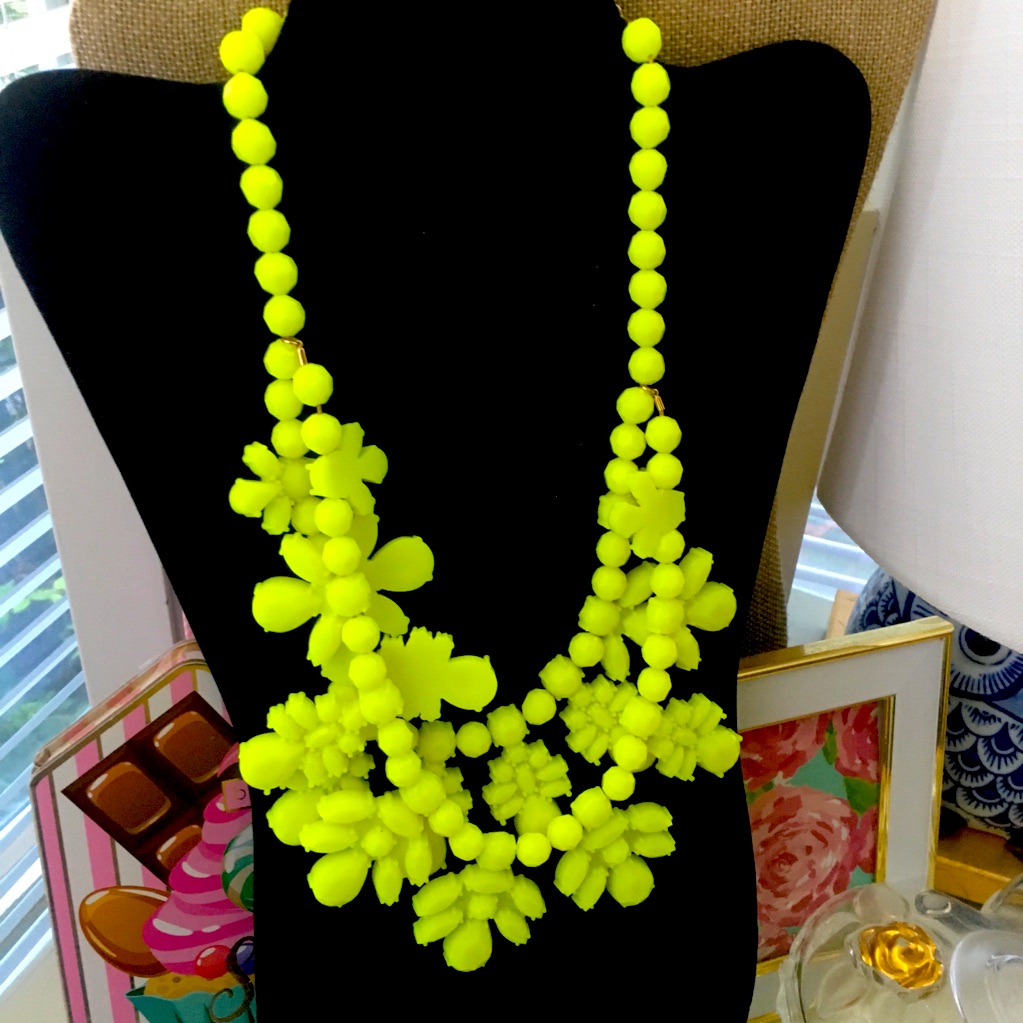 Vineyard Vines Neon Layered Statement Necklace Rare Yellow Green